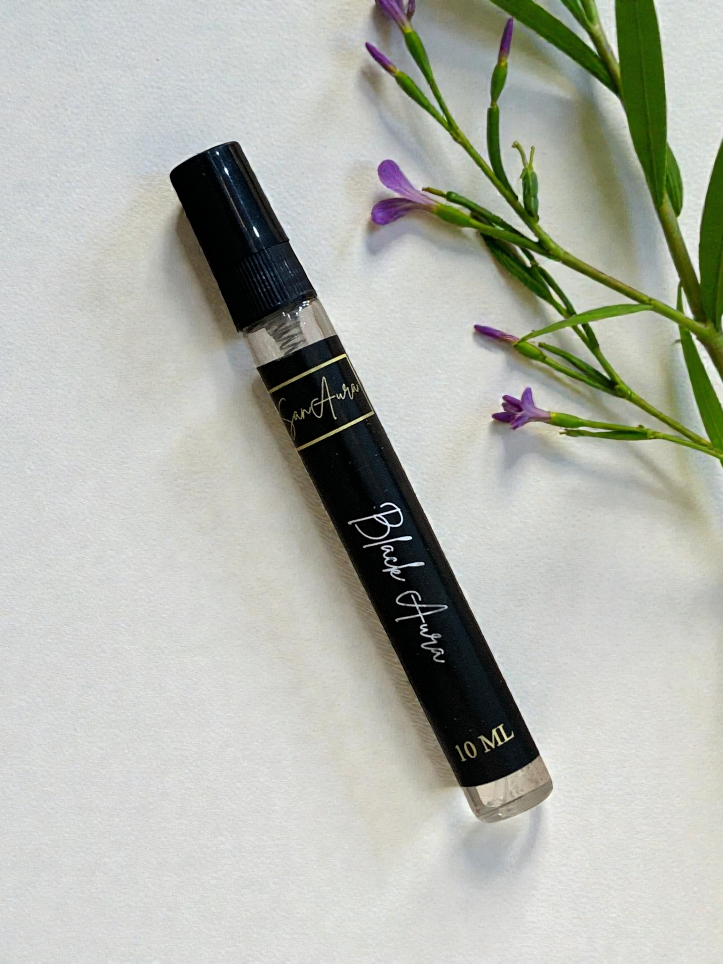Mini Black Aura